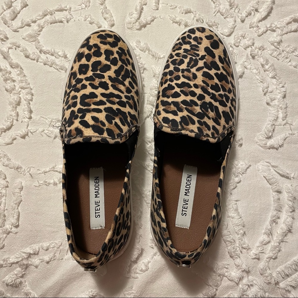 Steve Madden Cheetah Print Slides - image 1